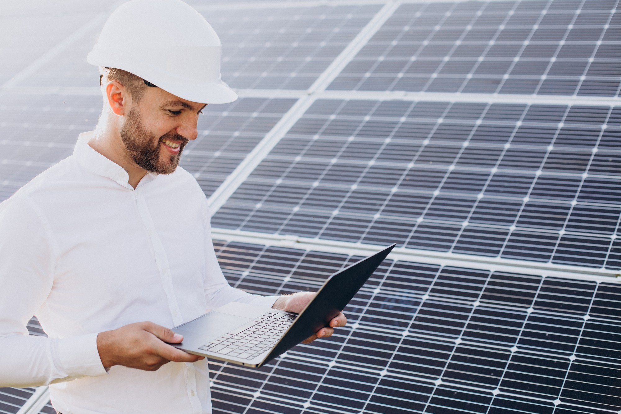 panneaux-photovoltaiques-investissement-2 L'importance de la pose de panneaux photovoltaïques pour votre investissement durable