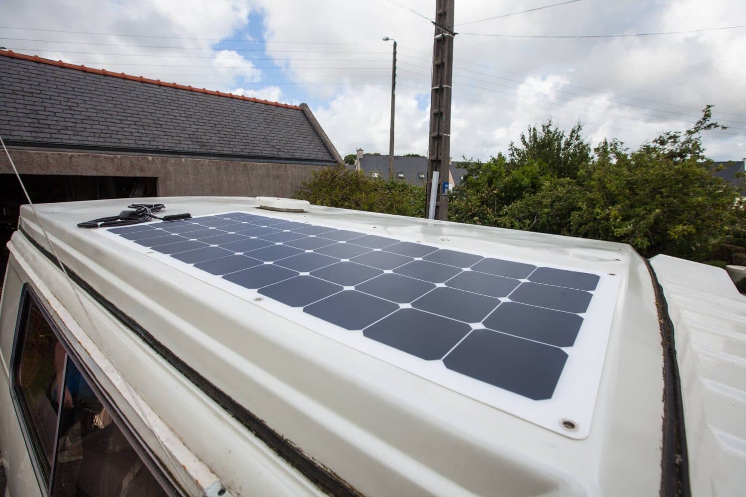 panneaux-solaires-alternatifs-7 Panneaux solaires photovoltaïques : une alternative rentable à l'électricité classique