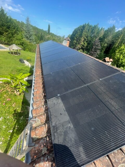 panneaux-solaires-aureilhan Installation de panneaux solaires photovoltaïques à Aureilhan : notre avis