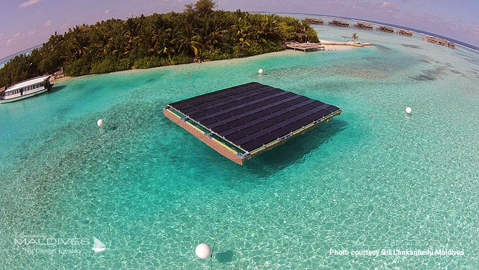 panneaux-solaires-flottants Vidéo sur les panneaux solaires photovoltaïques flottants sur l'eau