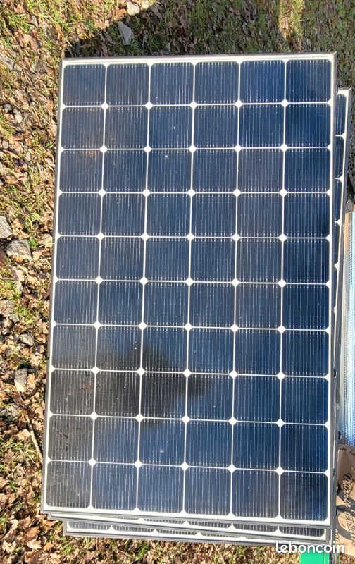 panneaux-solaires-lg-4 panneaux solaire lg