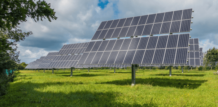 panneaux-solaires-sol-1 installation panneaux solaires au sol