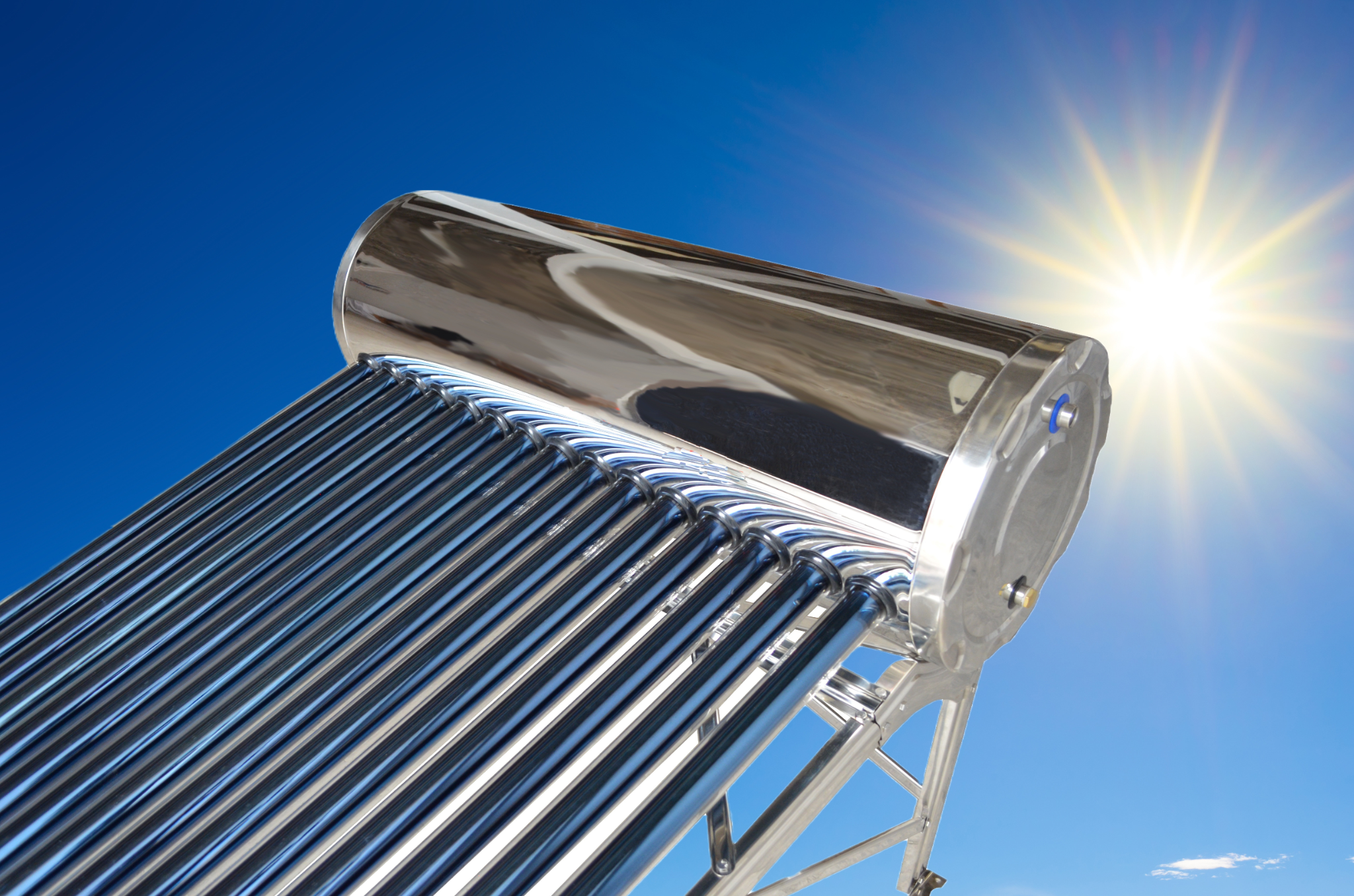 prix-chauffe-eau-solaire-vs-panneaux-photovoltaiques Comparaison des prix entre chauffe-eau solaire et panneaux photovoltaïques
