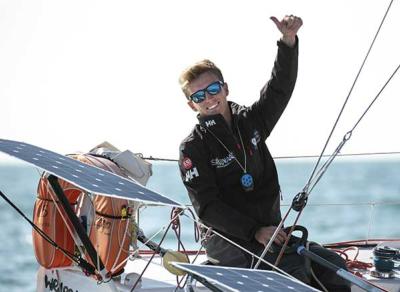 solaires-bateau-4 panneaux solaires bateau