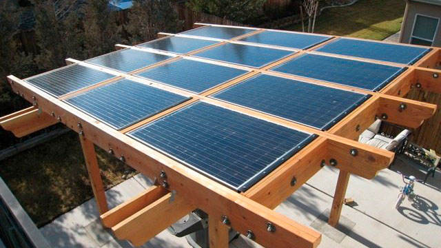 synergie-panneaux-solaires-et-electromagnetisme-2 Panneaux solaires photovoltaïques et électromagnétisme : une synergie pour l'énergie durable