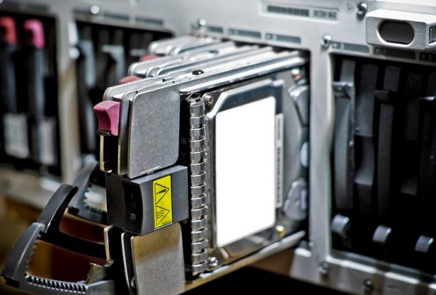 systemes-raid-1 Systèmes RAID : que faut-il savoir ?