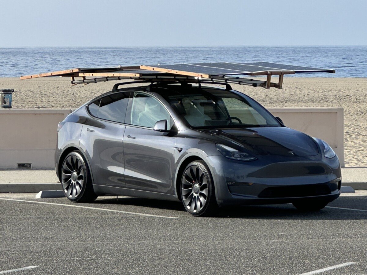 tesla-solaire tesla avec panneau solaire