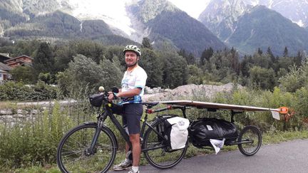 découvrez le vélo solaire, une innovation écologique alliant performance et respect de l'environnement. profitez de balades inédites tout en réduisant votre empreinte carbone grâce à cette solution de transport durable et autonome.