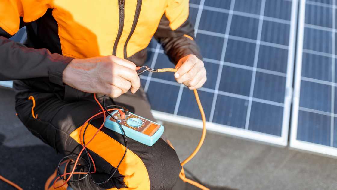 verifier-panneau-solaire comment savoir si panneau solaire fonctionne