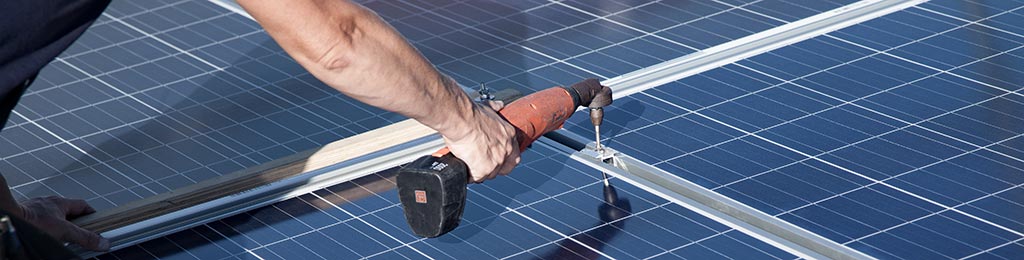 découvrez comment bénéficier d'une aide pour l'installation de panneaux solaires. profitez d'avantages financiers et contribuez à la transition énergétique tout en réduisant vos factures d'électricité.