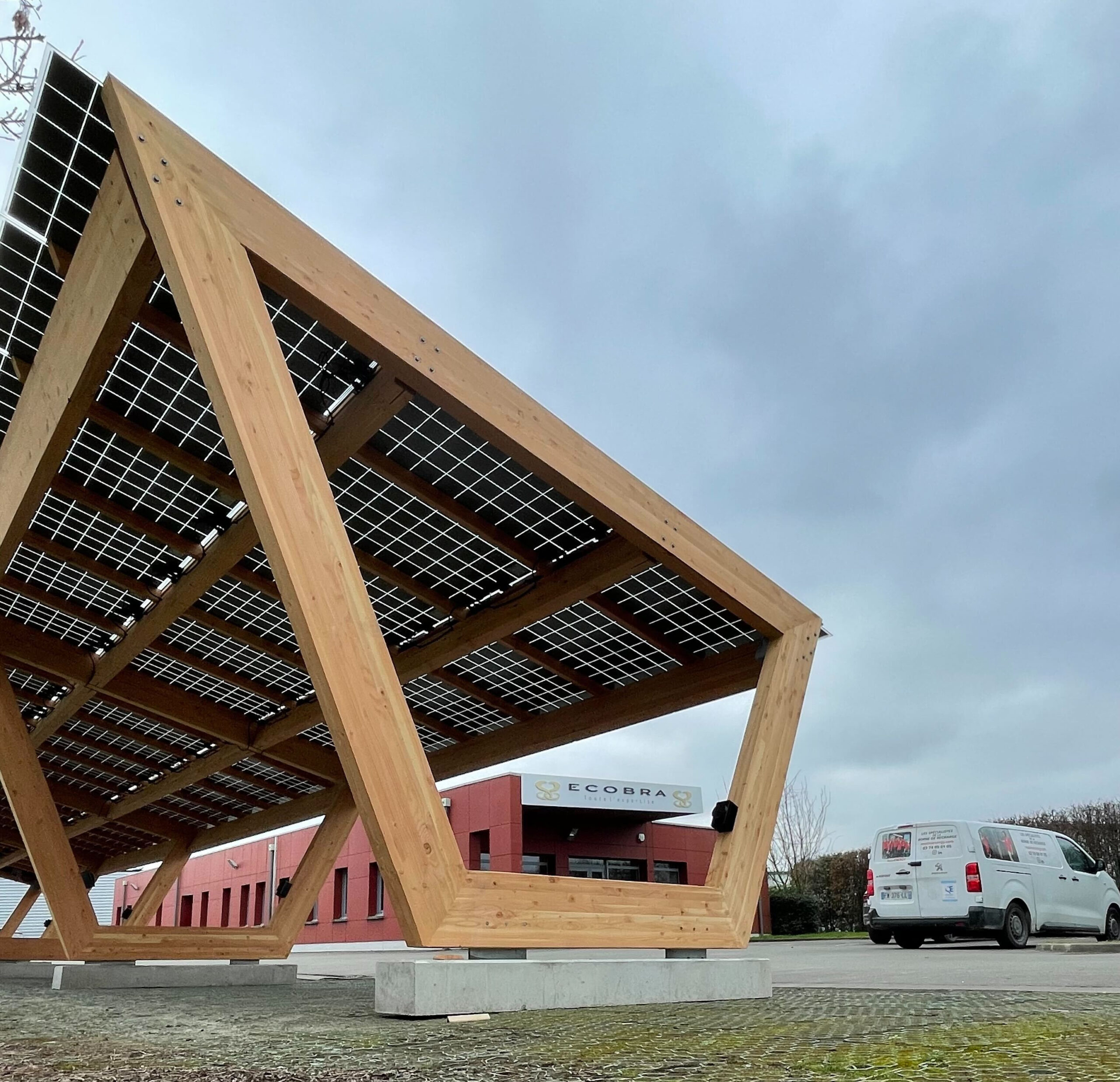 avantages-fiscaux-panneaux-solaires-1-scaled avantages fiscaux panneaux photovoltaïques