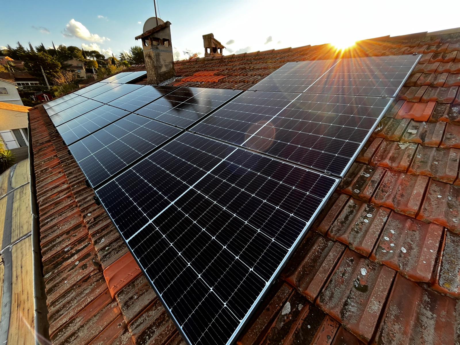 découvrez les meilleurs installateurs solaires à toulon pour profiter d'une énergie renouvelable et durable. obtenez des conseils d'experts, des installations professionnels et optimisez votre consommation d'énergie avec des solutions adaptées à vos besoins.