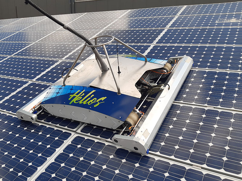 nettoyage-photovoltaique-2 entreprise de nettoyage panneaux photovoltaique