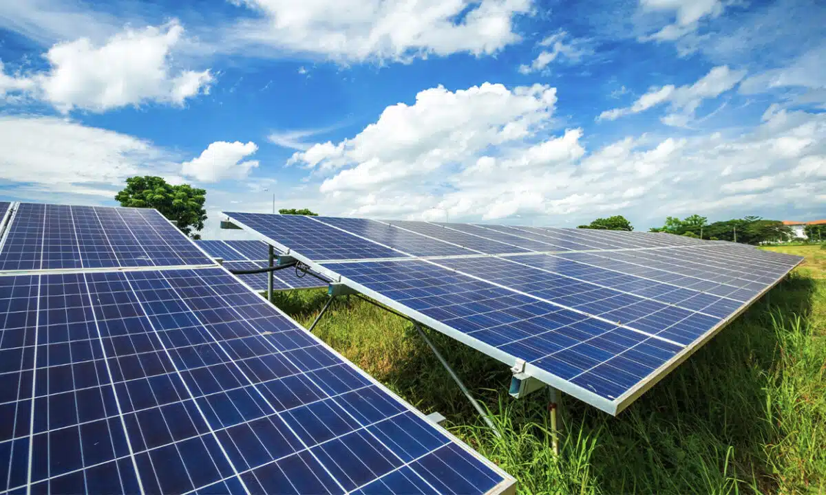 panneau-solaire-terrain-non-constructible panneau solaire sur terrain non constructible