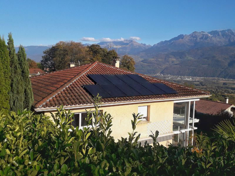 panneau-solaire-toit-2 panneau solaire tente de toit