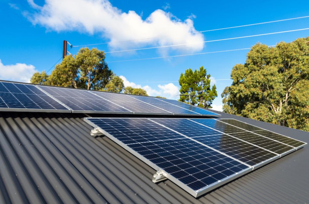 découvrez les avantages des panneaux solaires pour réduire votre facture d'électricité et adopter une énergie durable. informez-vous sur les différents types, leur installation et les aides financières disponibles.