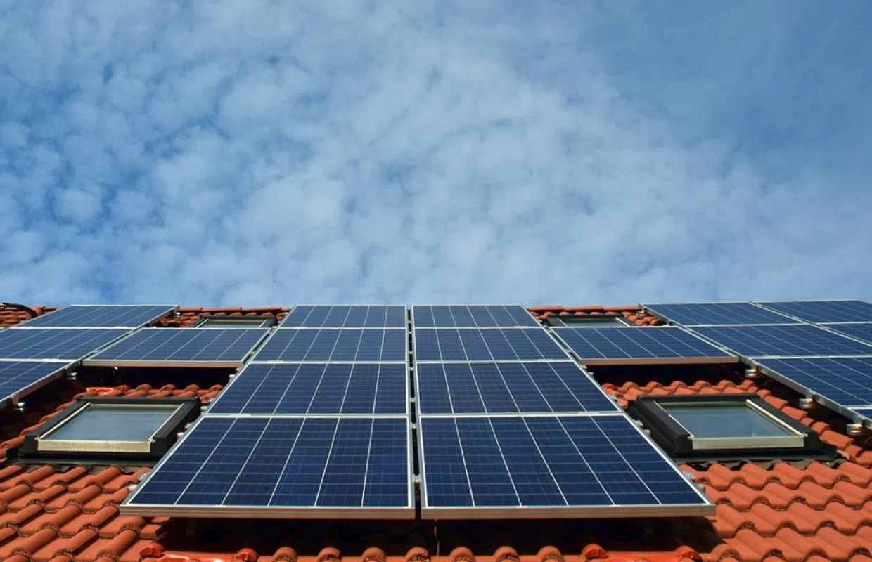 panneaux-solaires-hiver production de panneaux solaires en hiver