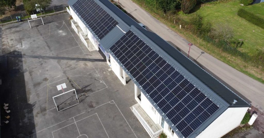 panneaux-solaires-sahara-2 champ de panneau solaire sahara