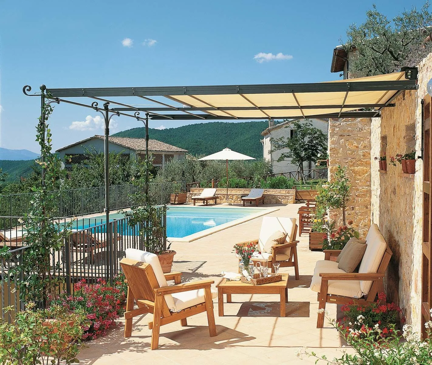 pergola-solaire pergola panneaux solaire