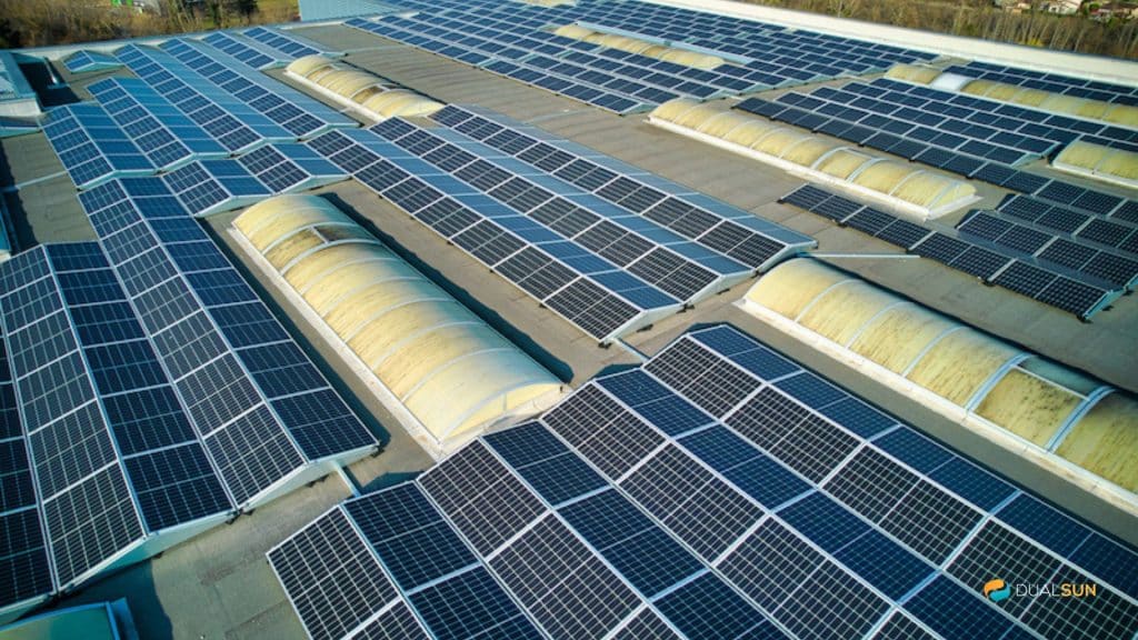 usine-panneaux-solaires-france-1 lancement d'une immense usine de panneaux solaires en France