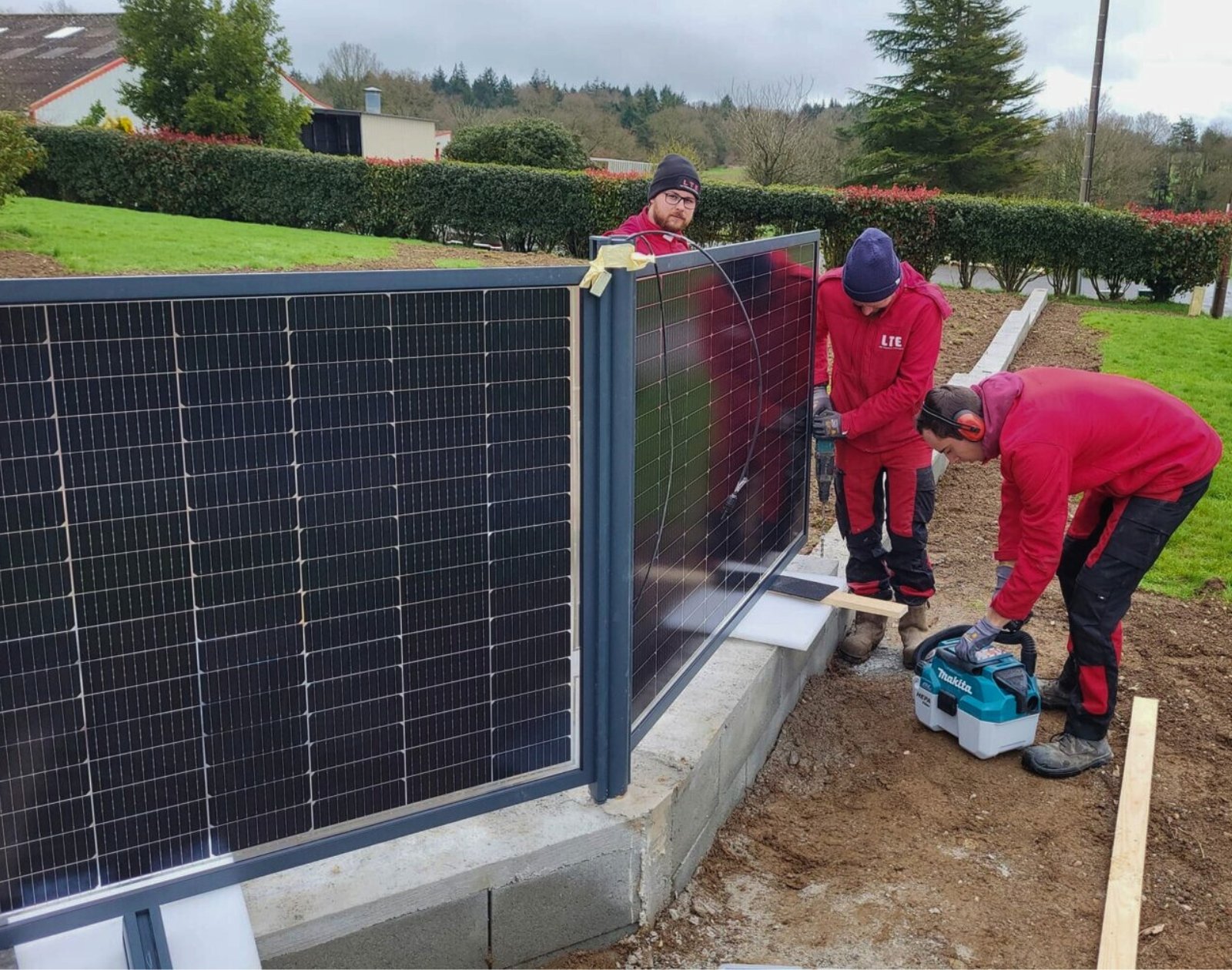 découvrez comment les barrières d'énergie solaire peuvent transformer votre espace en une source d'énergie renouvelable efficace. apprenez les avantages, l'installation et l'impact environnemental positif de ces solutions innovantes pour une maison plus écologique.