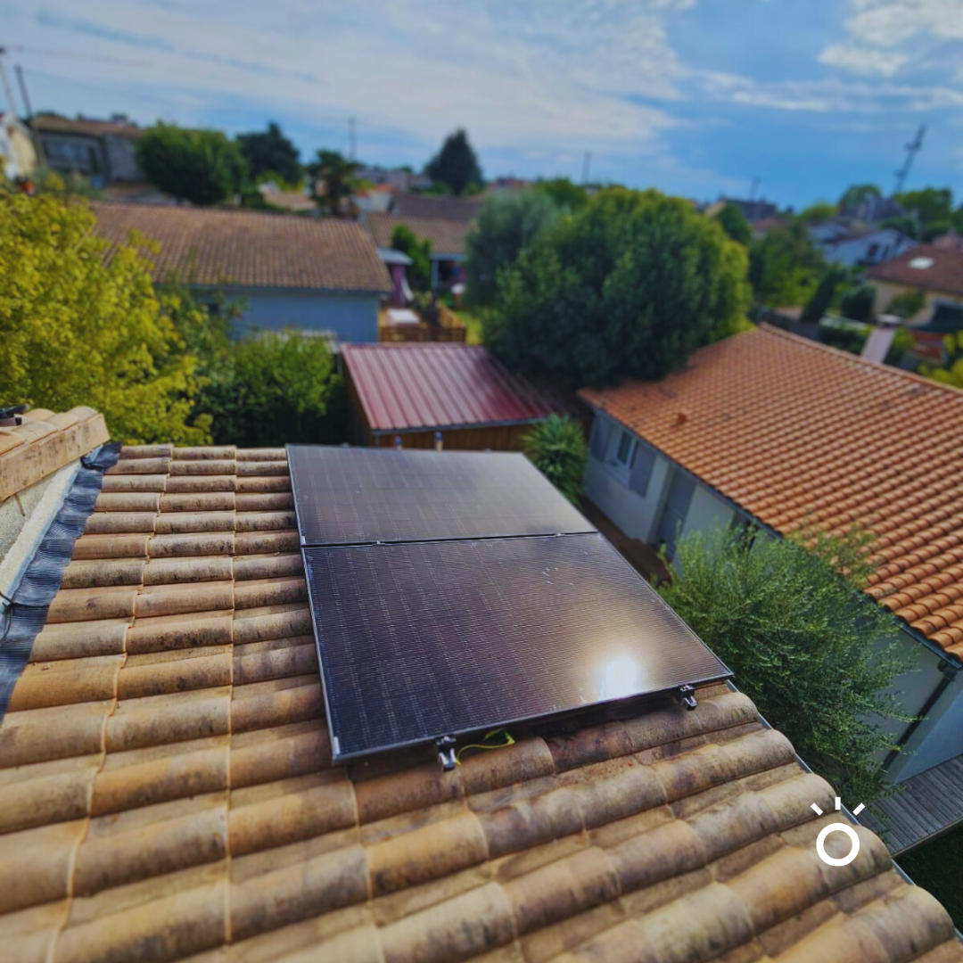 panneaux-solaires-saint-germain À Saint-Germain-Laxis, 8 600 panneaux solaires s'épanouiront le long de l'A5