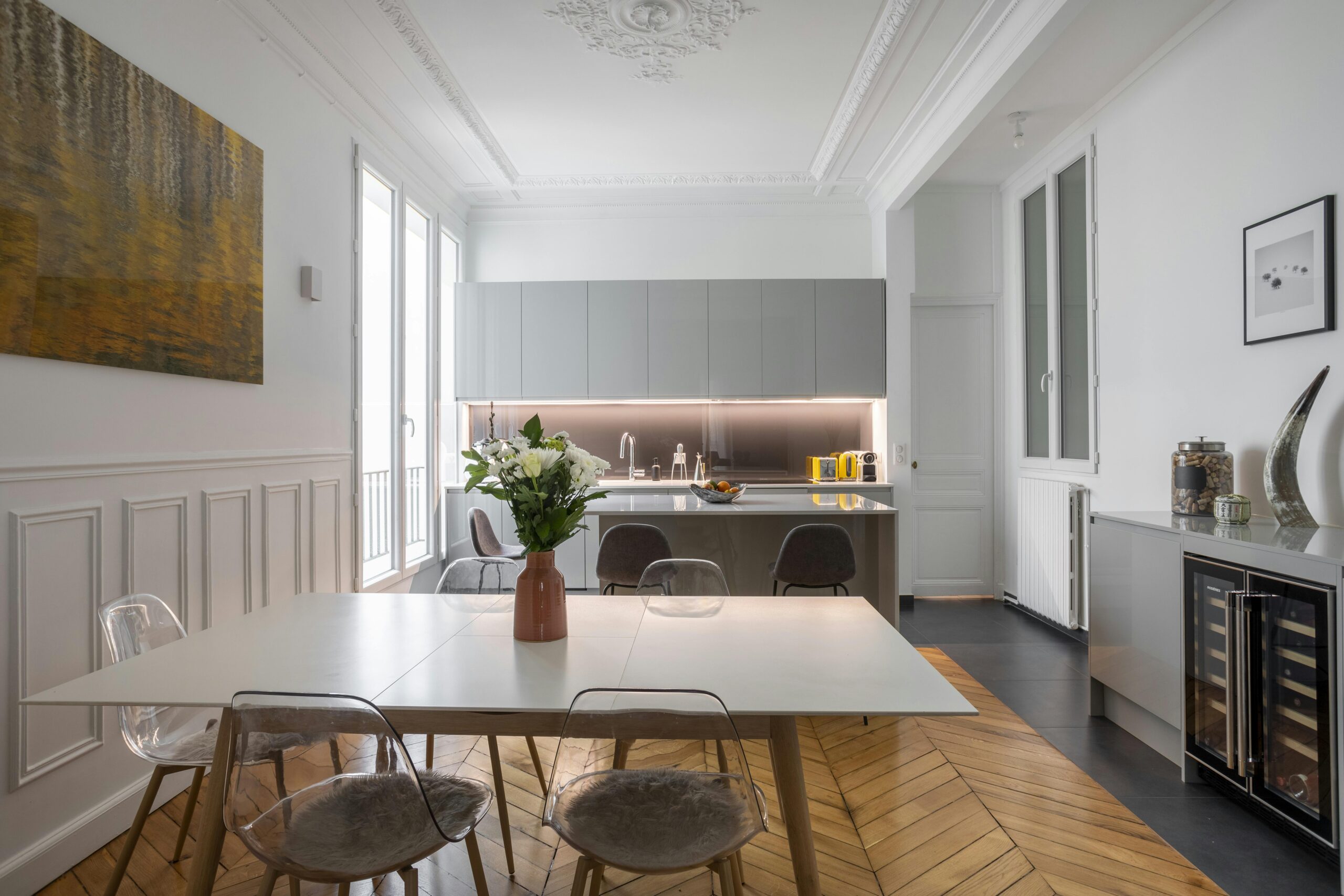 cout-renovation-appartement-3-scaled Estimer le coût de rénovation d’un appartement : guide pratique